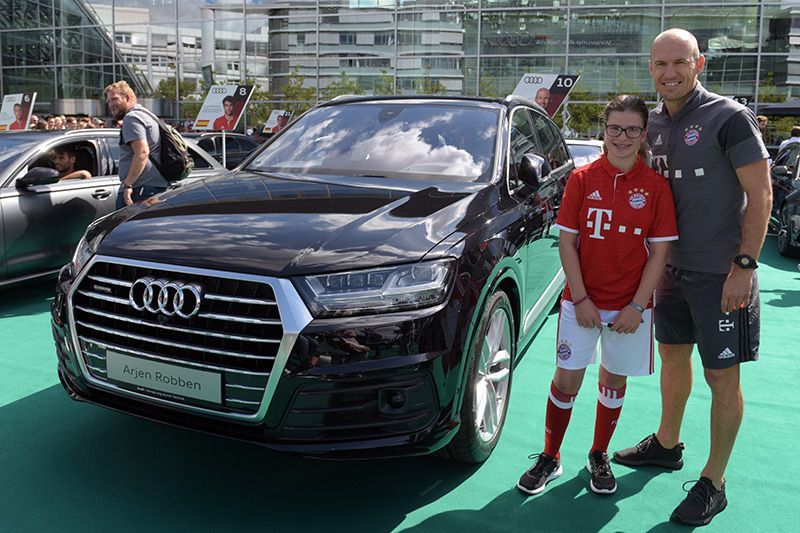 Mobil-mobil Audi untuk Pemain Bayern Munich 1