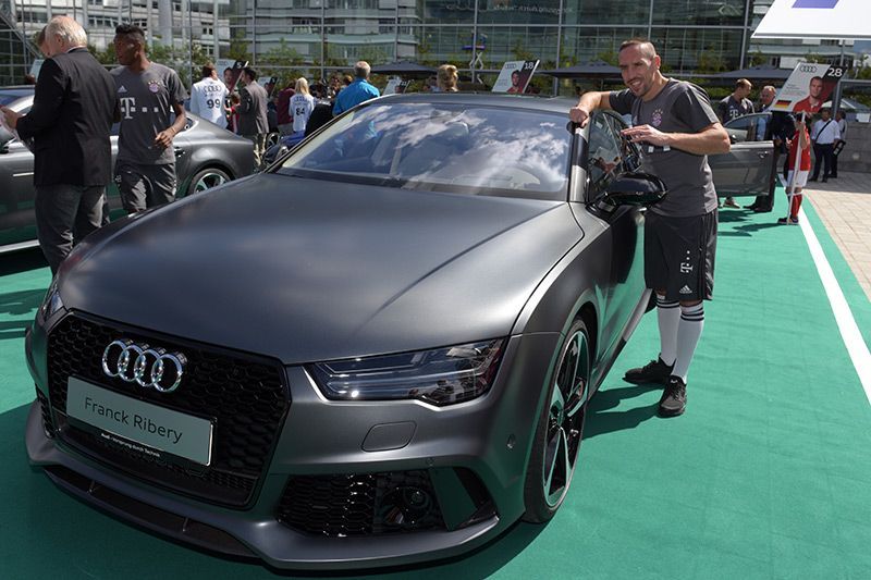 Mobil-mobil Audi untuk Pemain Bayern Munich 3