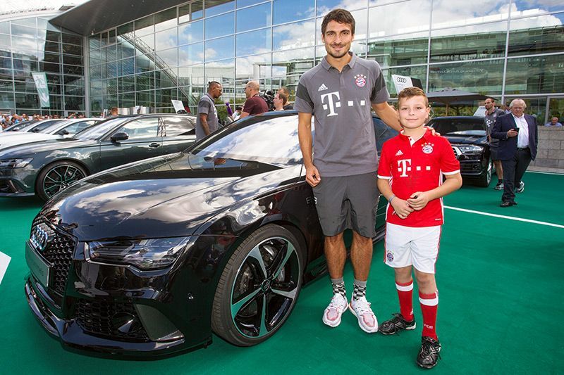 Mobil-mobil Audi untuk Pemain Bayern Munich 8