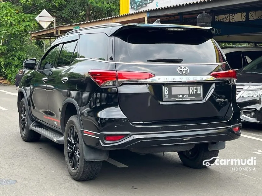 2020 Toyota Fortuner VRZ TRD 4X2 SUV