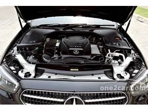 2022 Mercedes-Benz E300 2.0 e Avantgarde Sedan