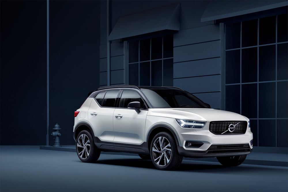 All-New 2018 Volvo XC40 Unveiled, EV In The Pipeline