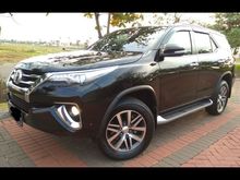Toyota fortuner VRZ MATiC 2016 hitam KM`11.000 tgn`01 FULL ORISINIL