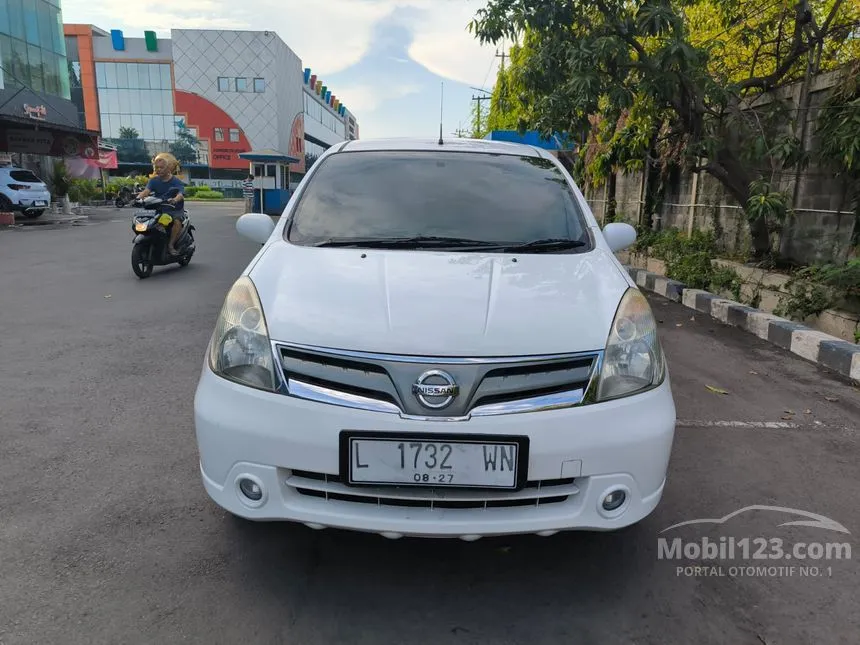 Jual Mobil Nissan Grand Livina 2012 XV 1.5 di Jawa Timur Automatic MPV Putih Rp 103.000.000