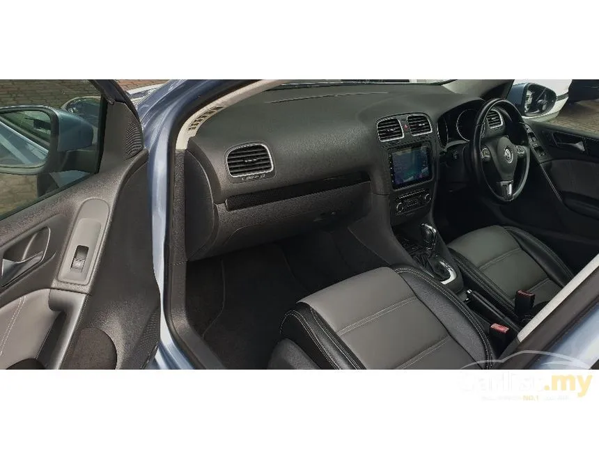 2012 Volkswagen Golf TSI Light & Sound Package Hatchback