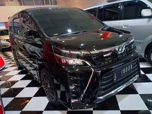 2018 Toyota Voxy 2.0 Automatic,Asuransi full alrisk