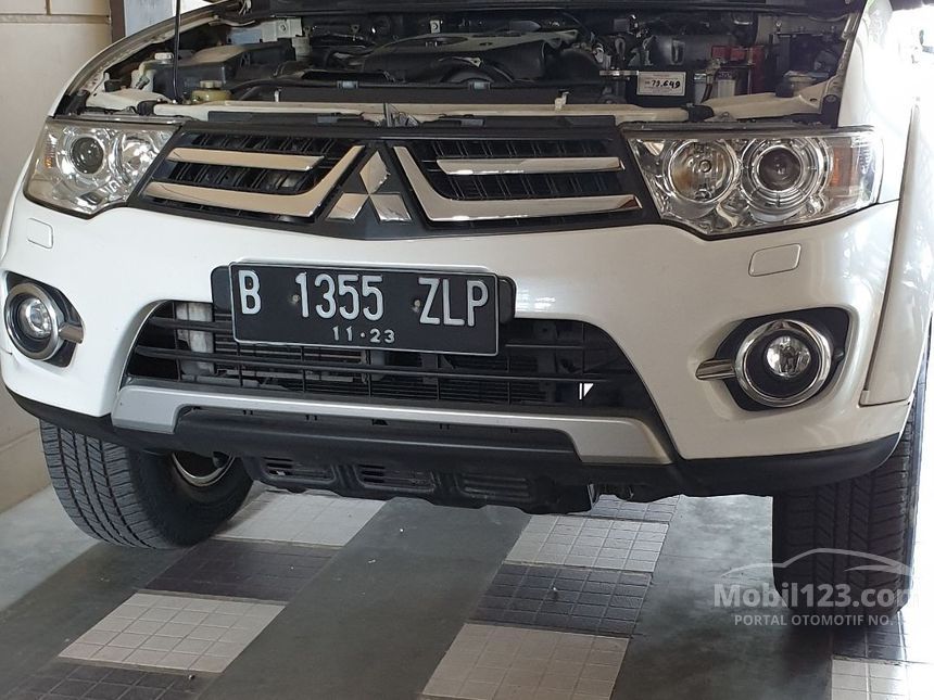 2015 Mitsubishi Pajero Sport Dakar SUV