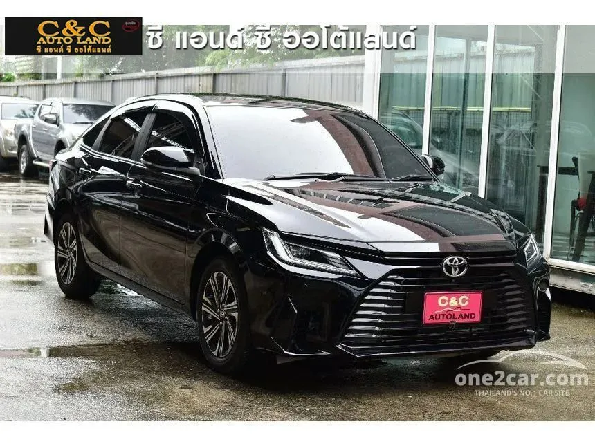 2023 Toyota Yaris Ativ Premium Sedan
