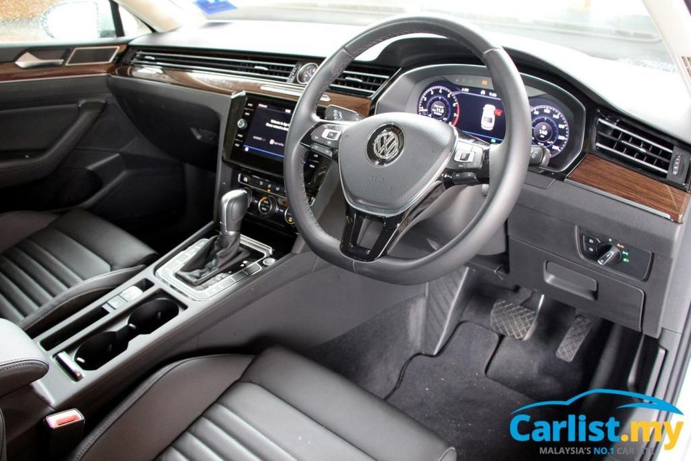 Review Volkswagen B8 Passat 2 0 Tsi Highline The Tables Have Turned Reviews Carlist My