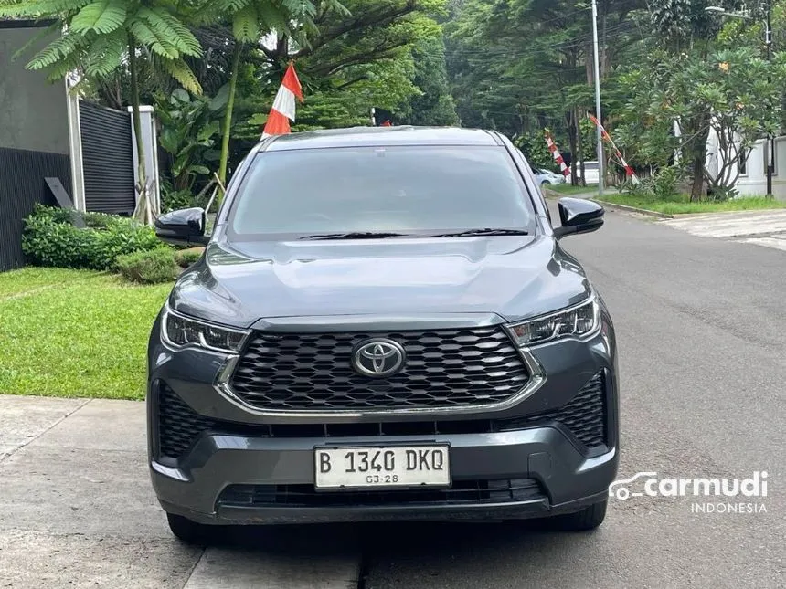 2022 Toyota Kijang Innova Zenix V (Premium Color) MPV