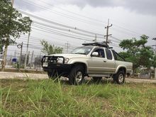 2004 Toyota Hilux Tiger 3.0 EXTRACAB G Pickup MT