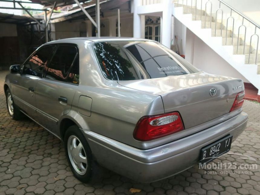 2001 Toyota Soluna GLi Sedan