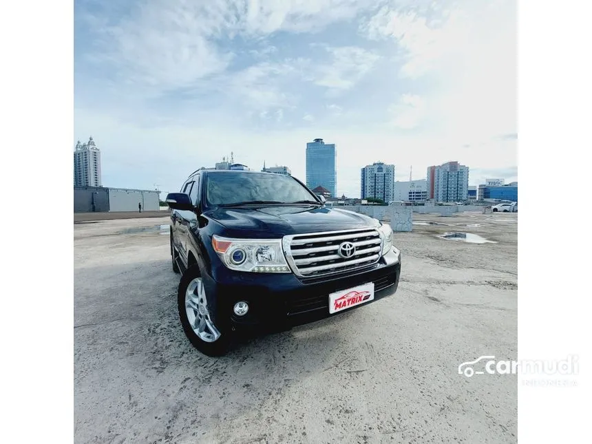 2011 Toyota Land Cruiser 200 Full spec SUV