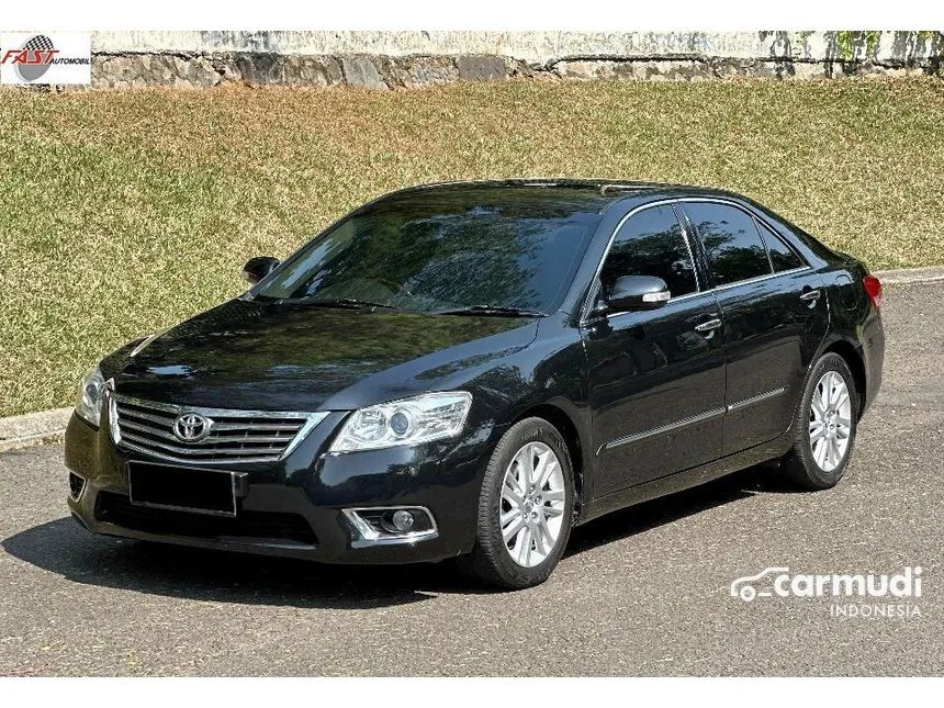 2010 Toyota Camry V Sedan