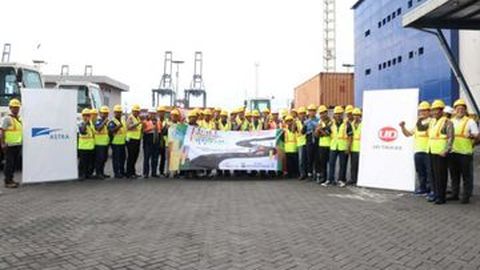 Astra UD Trucks Ajak Pengemudi Truck Berkendara Aman