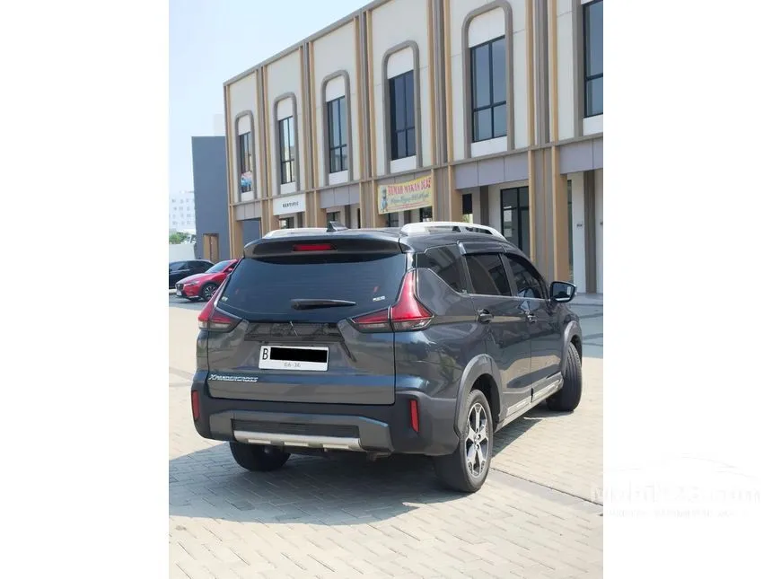 2021 Mitsubishi Xpander Cross MPV