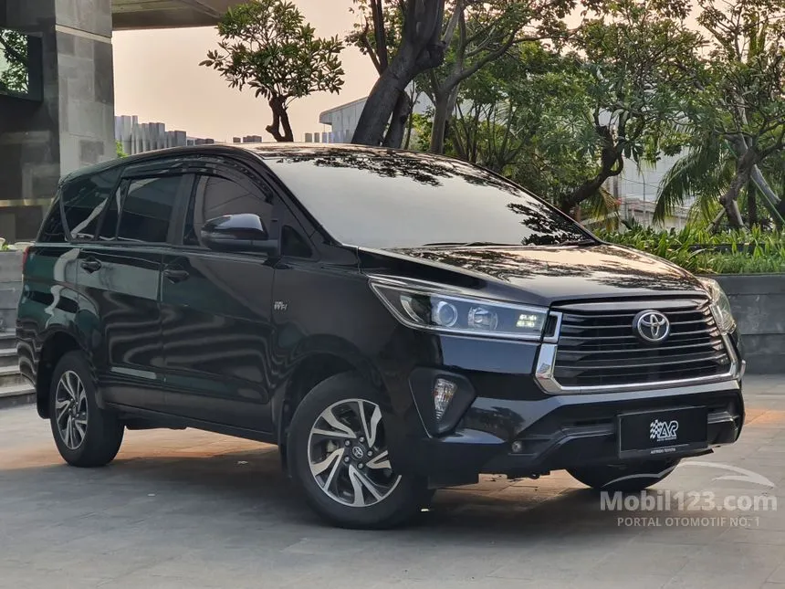 Jual Mobil Toyota Kijang Innova 2021 V 2.0 di DKI Jakarta Automatic MPV Hitam Rp 330.000.000