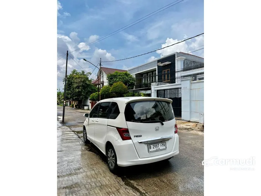 2012 Honda Freed S MPV