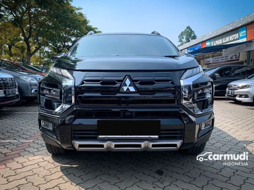 2022 Mitsubishi Xpander CROSS Premium Package Wagon