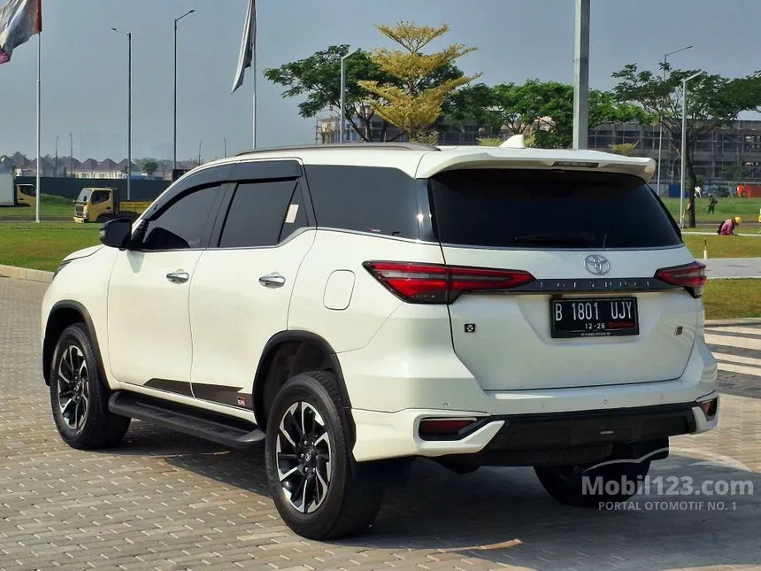 2021 Toyota Fortuner VRZ GR SPORT 4X2 SUV