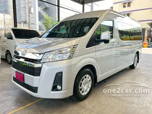 2022 Toyota Commuter 2.8 Van