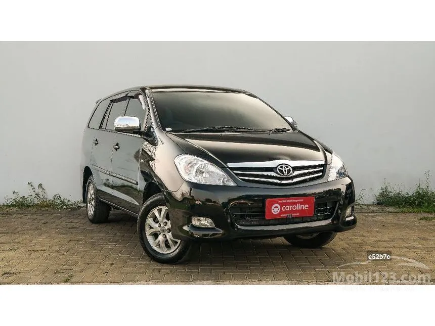 2009 Toyota Kijang Innova E MPV