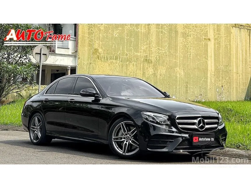 2020 Mercedes-Benz E350 AMG EQ Boost Sedan