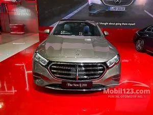 2025 Mercedes-Benz E200 2.0 Exclusive Line Sedan