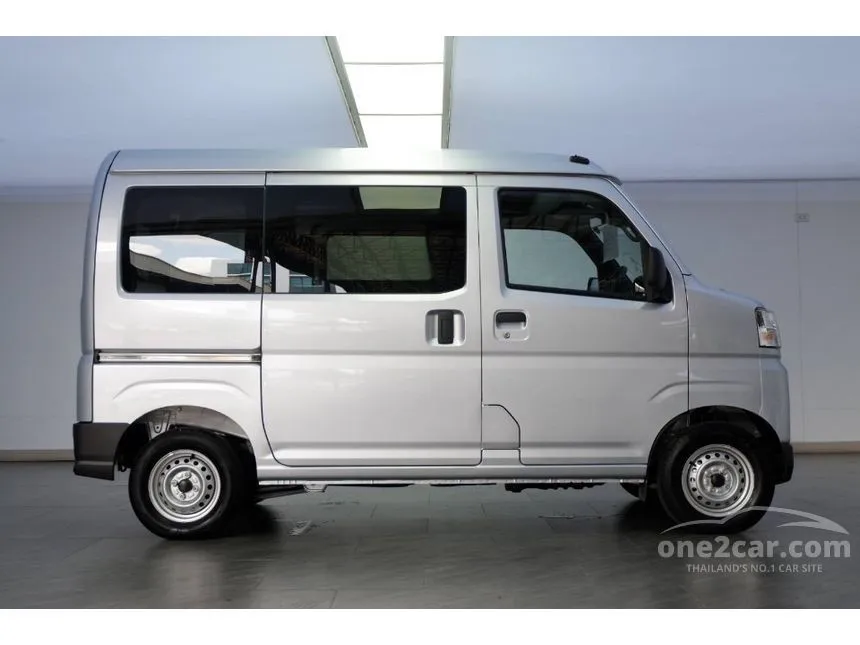 2025 Daihatsu HIJET Cargo Deluxe Van