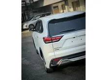 2026 Toyota Kijang Innova Zenix 2.0 Q HV TSS Modellista (Premium Color) MPV