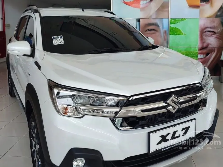 Jual Mobil Suzuki XL7 2024 ZETA 1.5 di Jawa Timur Automatic Wagon Putih Rp 252.000.000