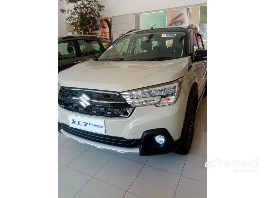 2024 Suzuki XL7 Alpha Hybrid SUV