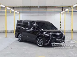 2022 Toyota Voxy 2.0 (Non Premium Color) MPV