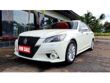 RARE ITEM Toyota Crown Athlete 2.5 G AT 2013 White on Black CBU ATPM Japan Version Low KM 30ribuan TEST DRIVE AT HOME
