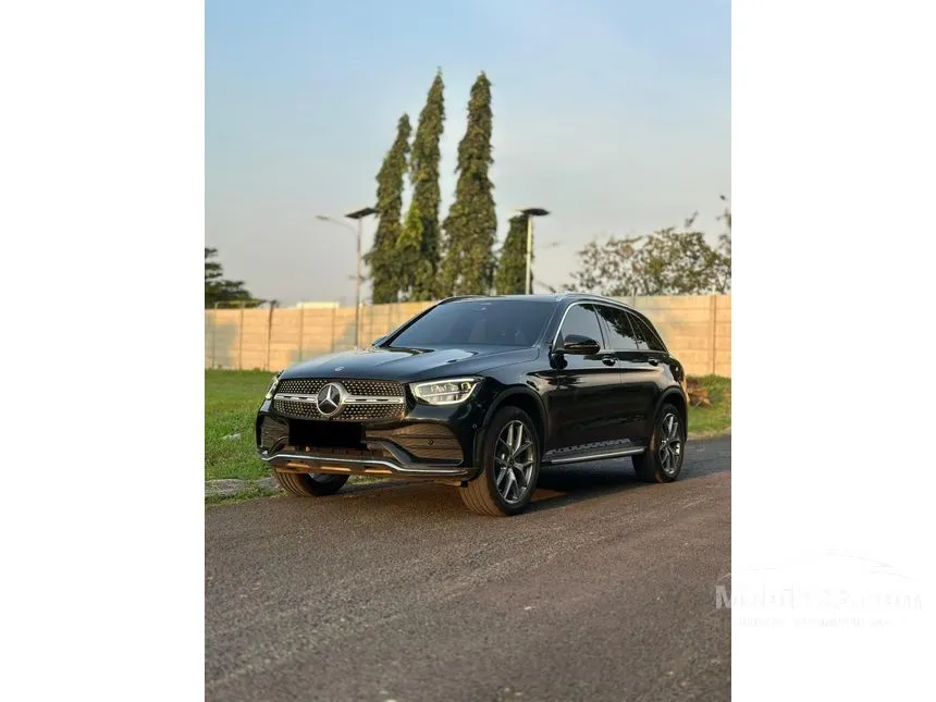 2021 Mercedes-Benz GLC200 AMG Line SUV