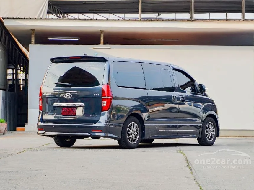 2020 Hyundai H-1 Elite Van