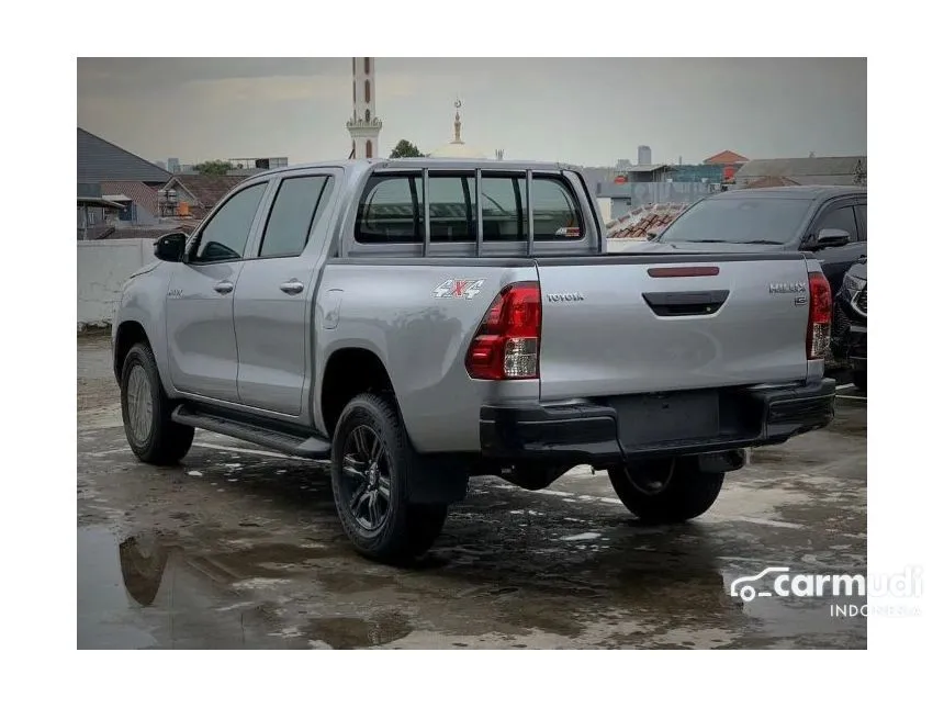 2024 Toyota Hilux Refrigerated Box Single Cab Pick-up