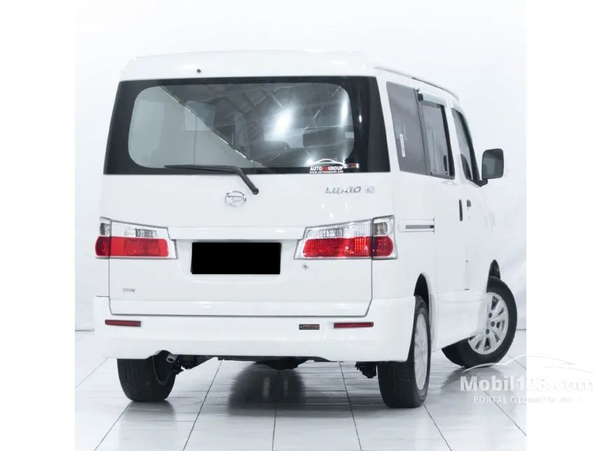 2021 Daihatsu Luxio D MPV