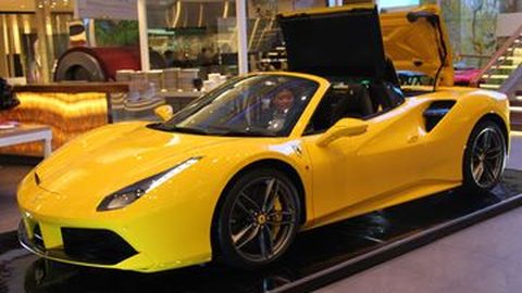 Ini Alasan Ferrari 488 Spider Datang Terlambat