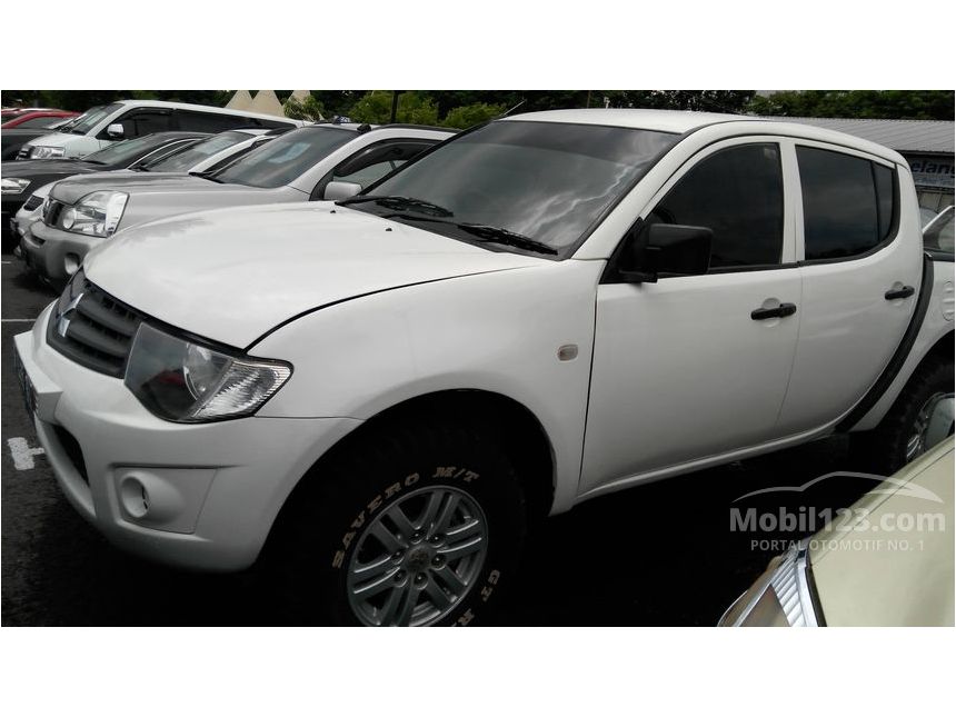 Jual Mobil Mitsubishi Strada Triton 2011 GLS 2.5 di Jawa 