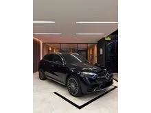 2023 Mercedes-Benz GLC300 2.0 AMG Line 4MATIC SUV Odo 4 Rbuan LIKE NEW (TERMURAH)