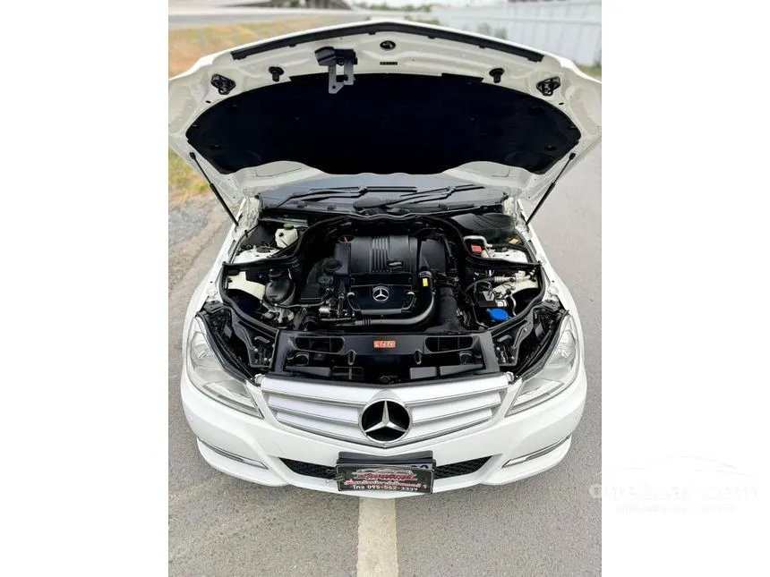 2014 Mercedes-Benz C200 CGI Sedan