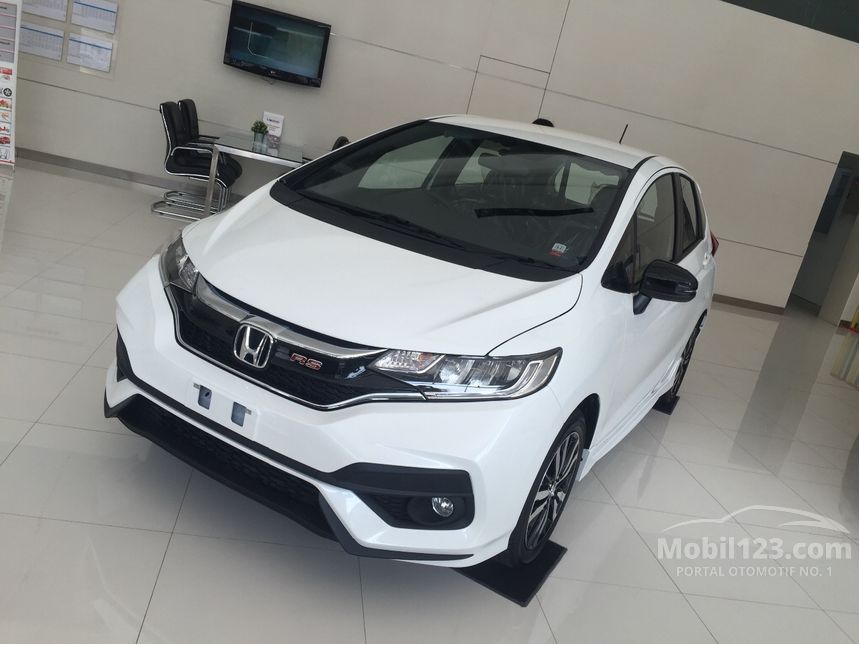 Jual Mobil Honda Jazz 2017 RS 1.5 di Jawa Barat Automatic 