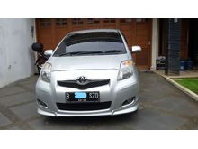 2011 Toyota Yaris 1.5 E up grade type S ori toyota pemakaian maret 2012