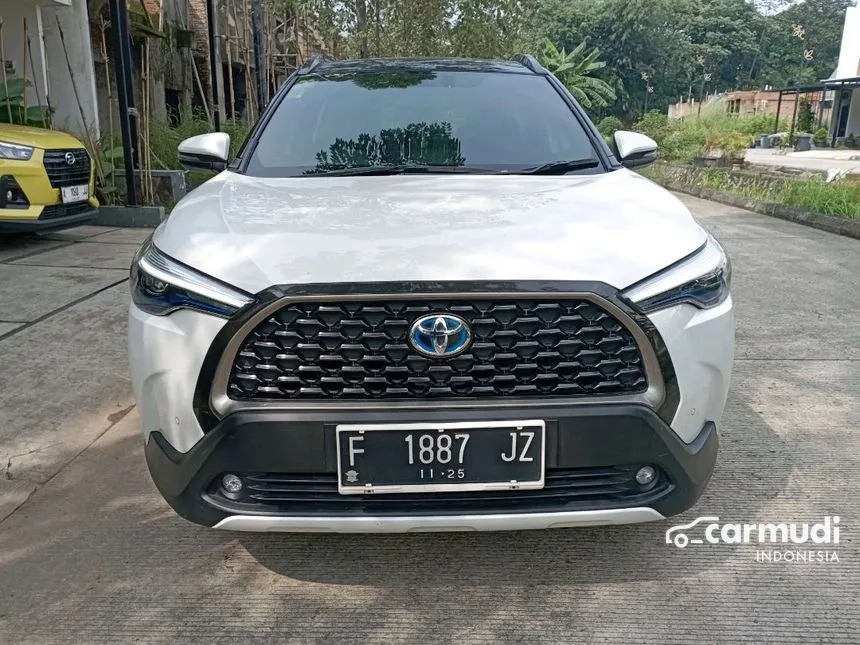 Jual Mobil Toyota Corolla Cross 2020 Hybrid 1.8 di Jawa Barat Automatic Wagon Putih Rp 339.000.000