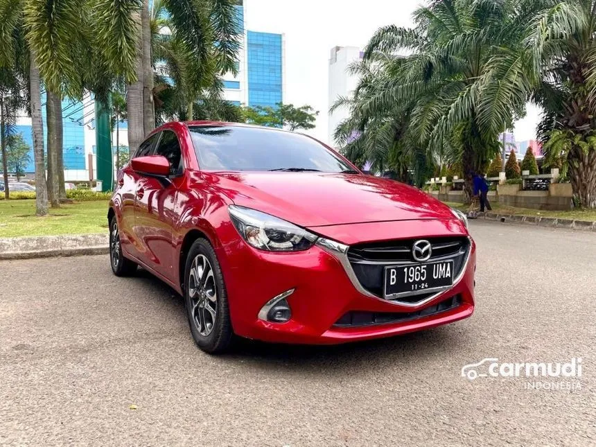 2017 Mazda 2 R Hatchback