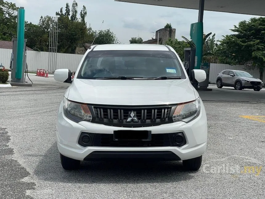 2019 Mitsubishi Triton Quest Dual Cab Pickup Truck