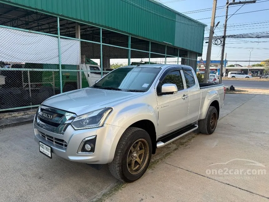 2016 Isuzu D-MAX Hi-Lander Z Space Cab Pickup