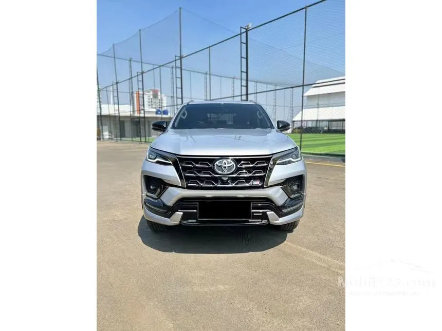 2023 Toyota Fortuner GR Sport 4X2 SUV