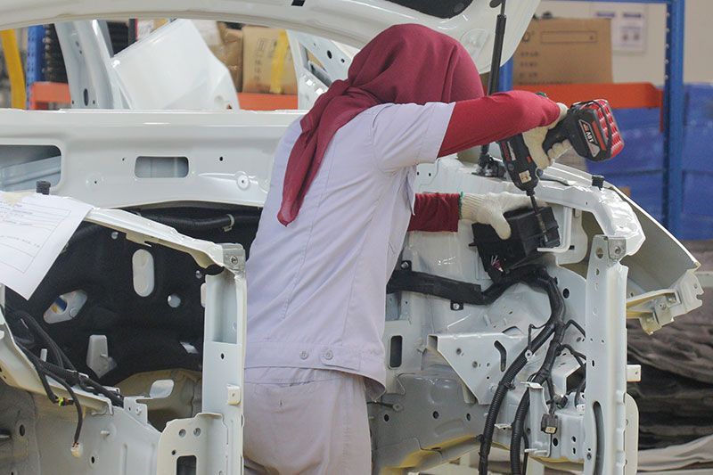 Potret Kehidupan Wanita Pekerja di Pabrik Sokon Serang Banten 1
